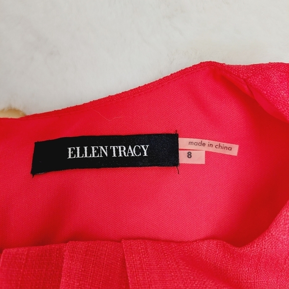 Ellen Tracy Cherry Red Sheath Key Hole Gold Hardware Waist Detail Dress P2039 - Picture 6 of 9